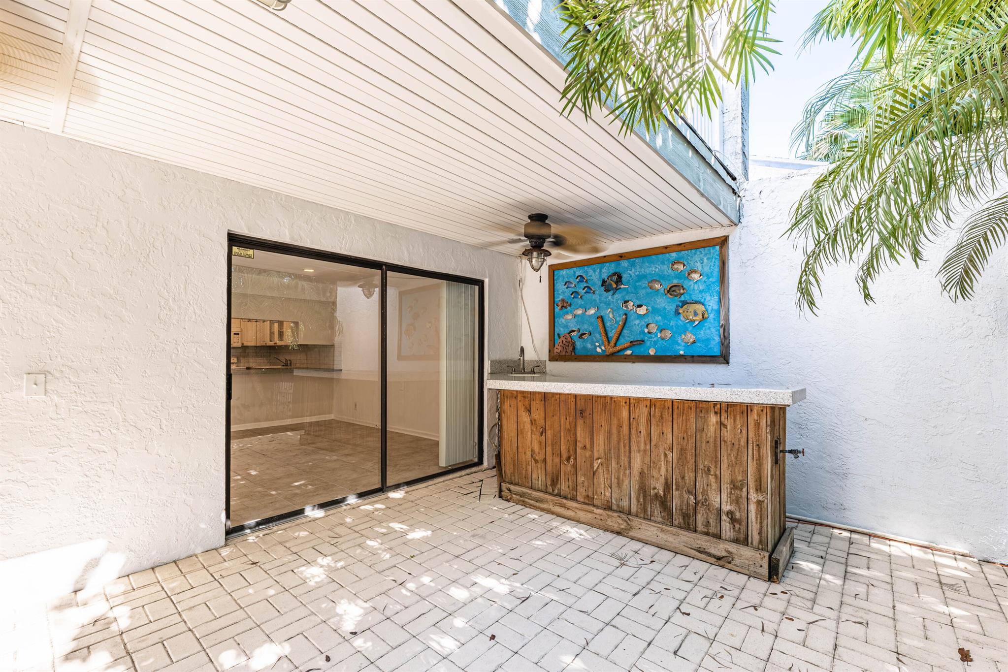 HARBOUR CLUB - Residential Lease