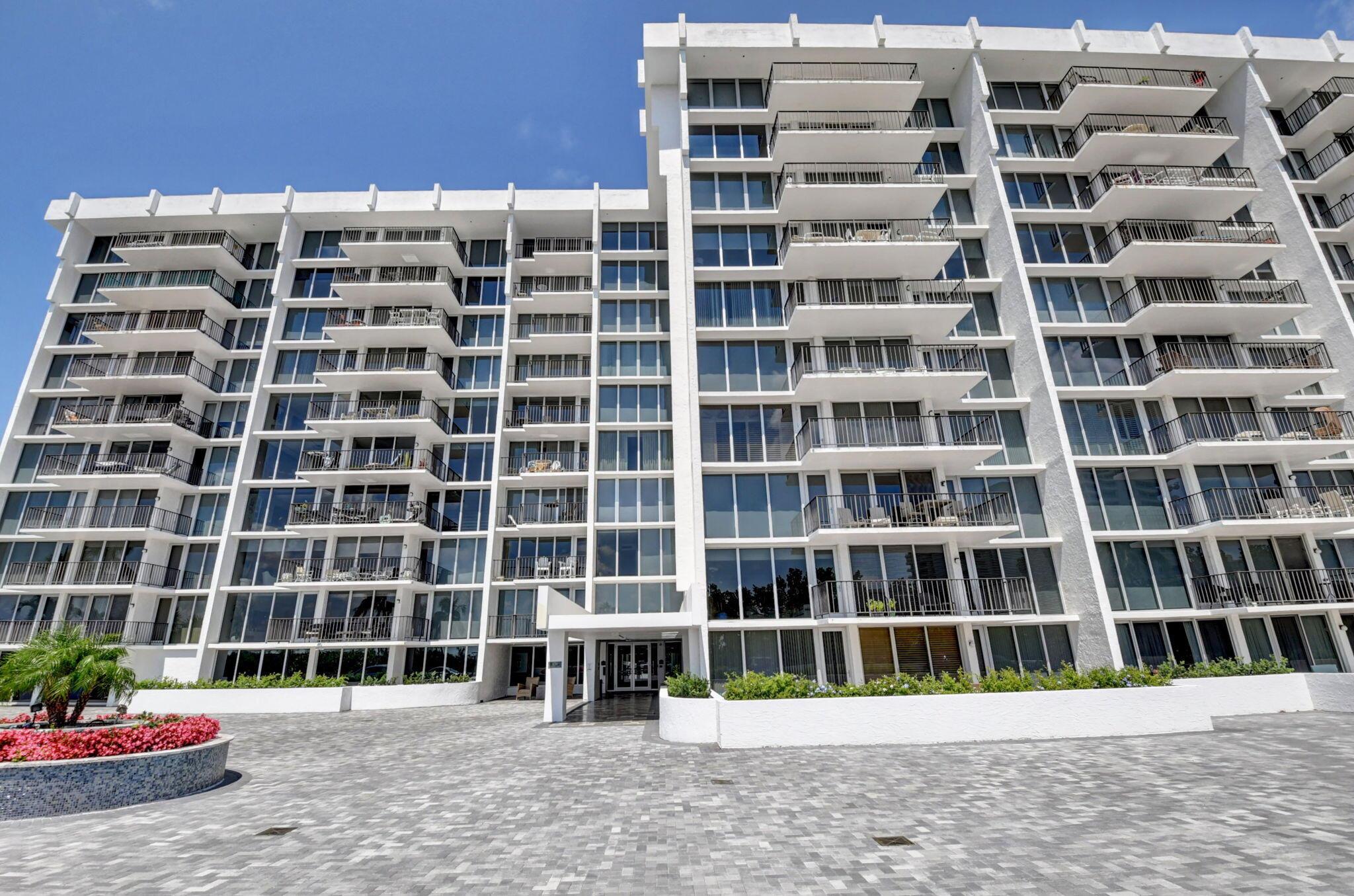 ABERDEEN ARMS CONDO - Residential