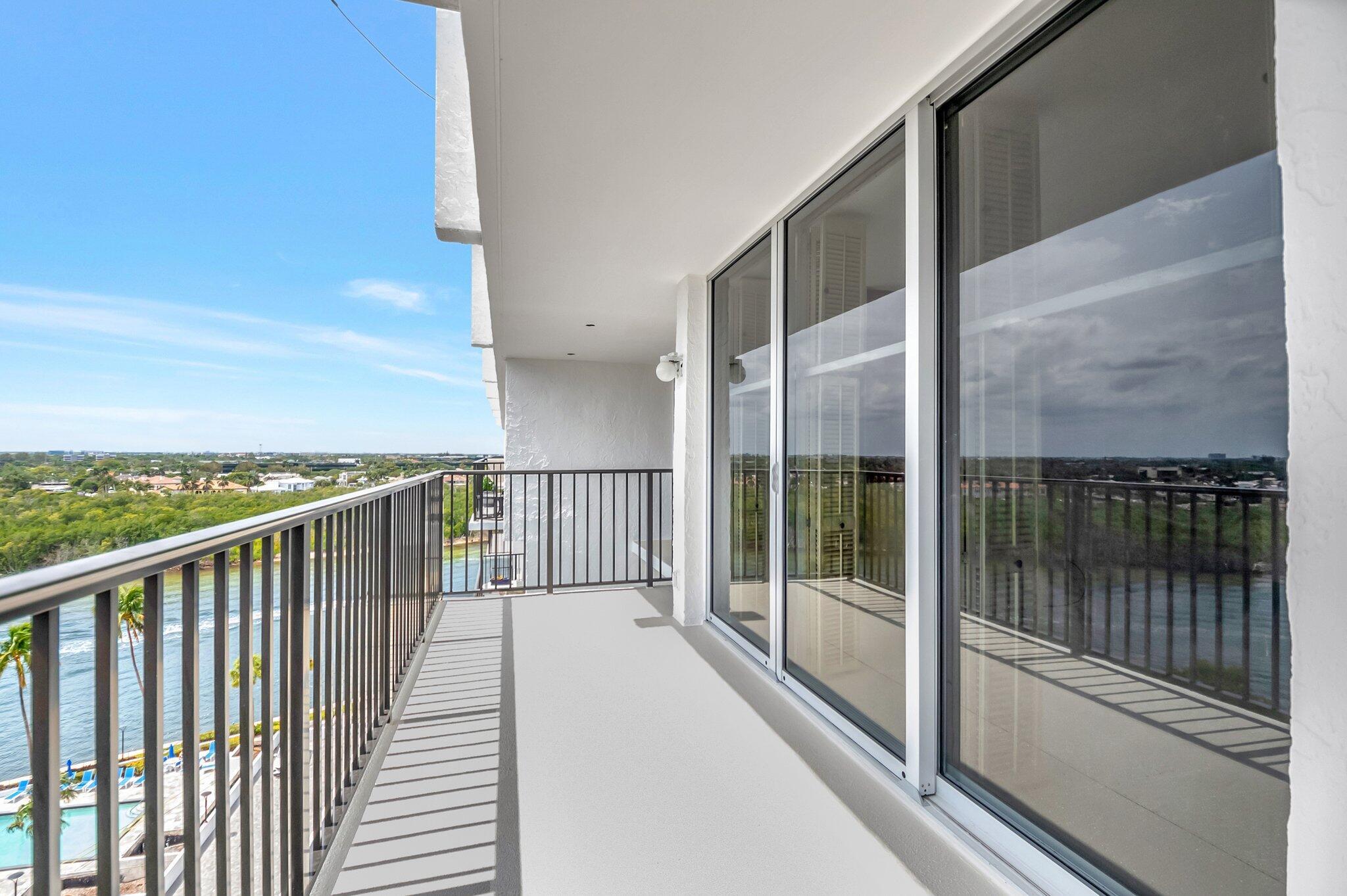 ABERDEEN ARMS CONDO - Residential