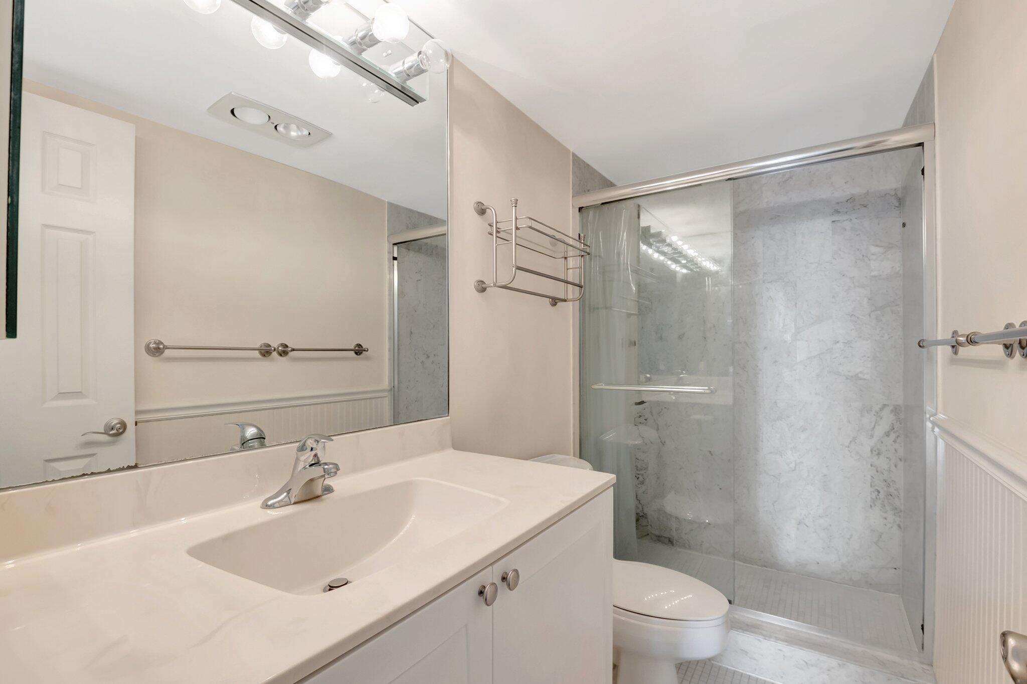 ABERDEEN ARMS CONDO - Residential