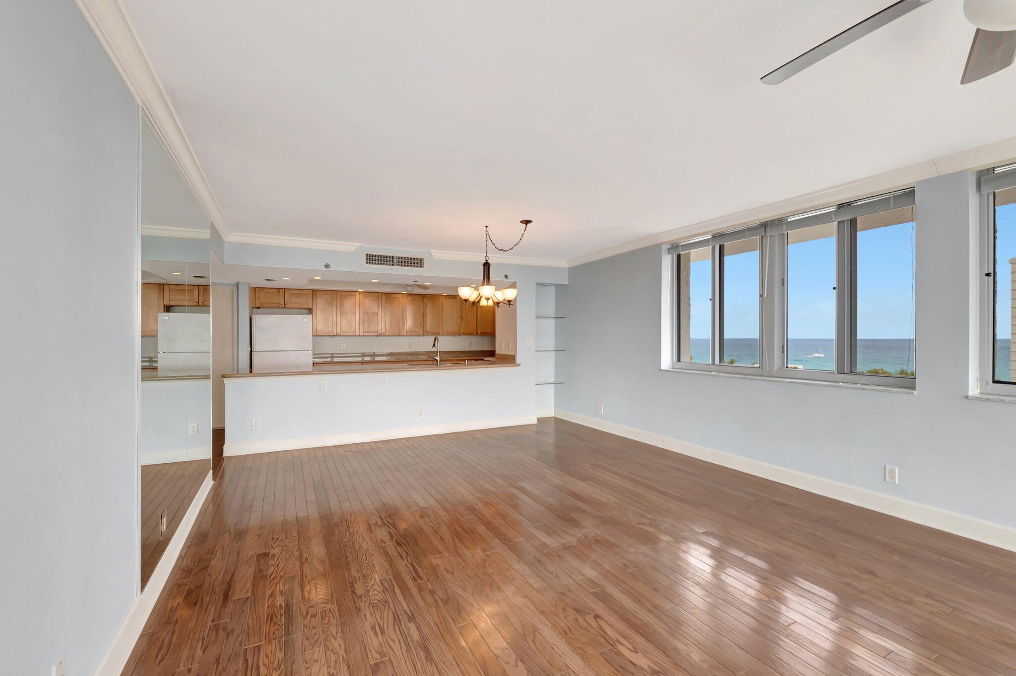 ABERDEEN ARMS CONDO - Residential