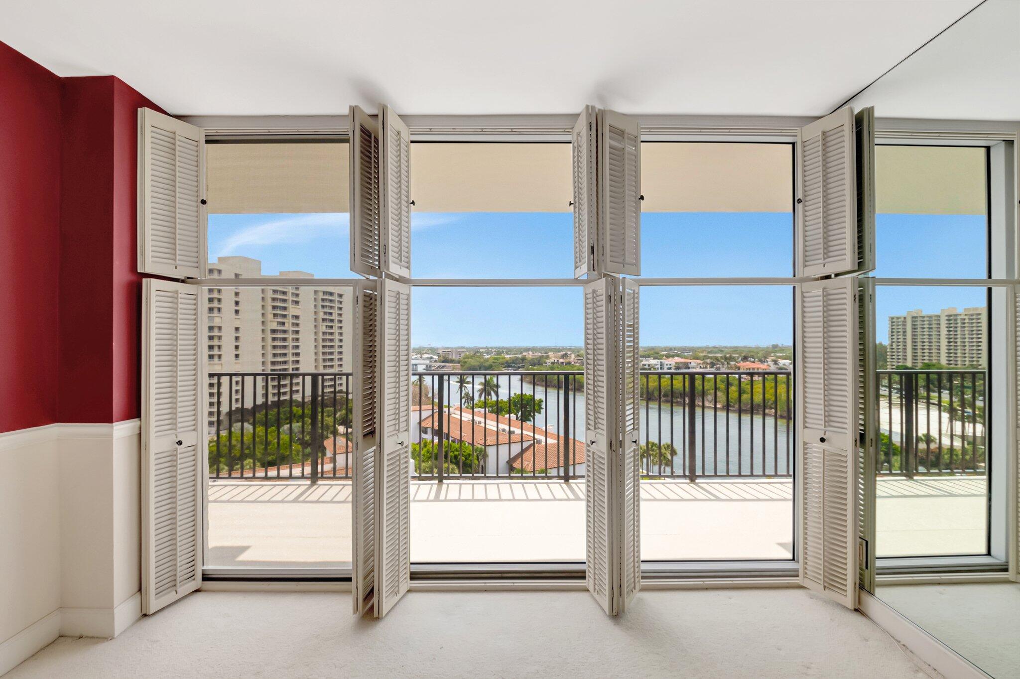 ABERDEEN ARMS CONDO - Residential