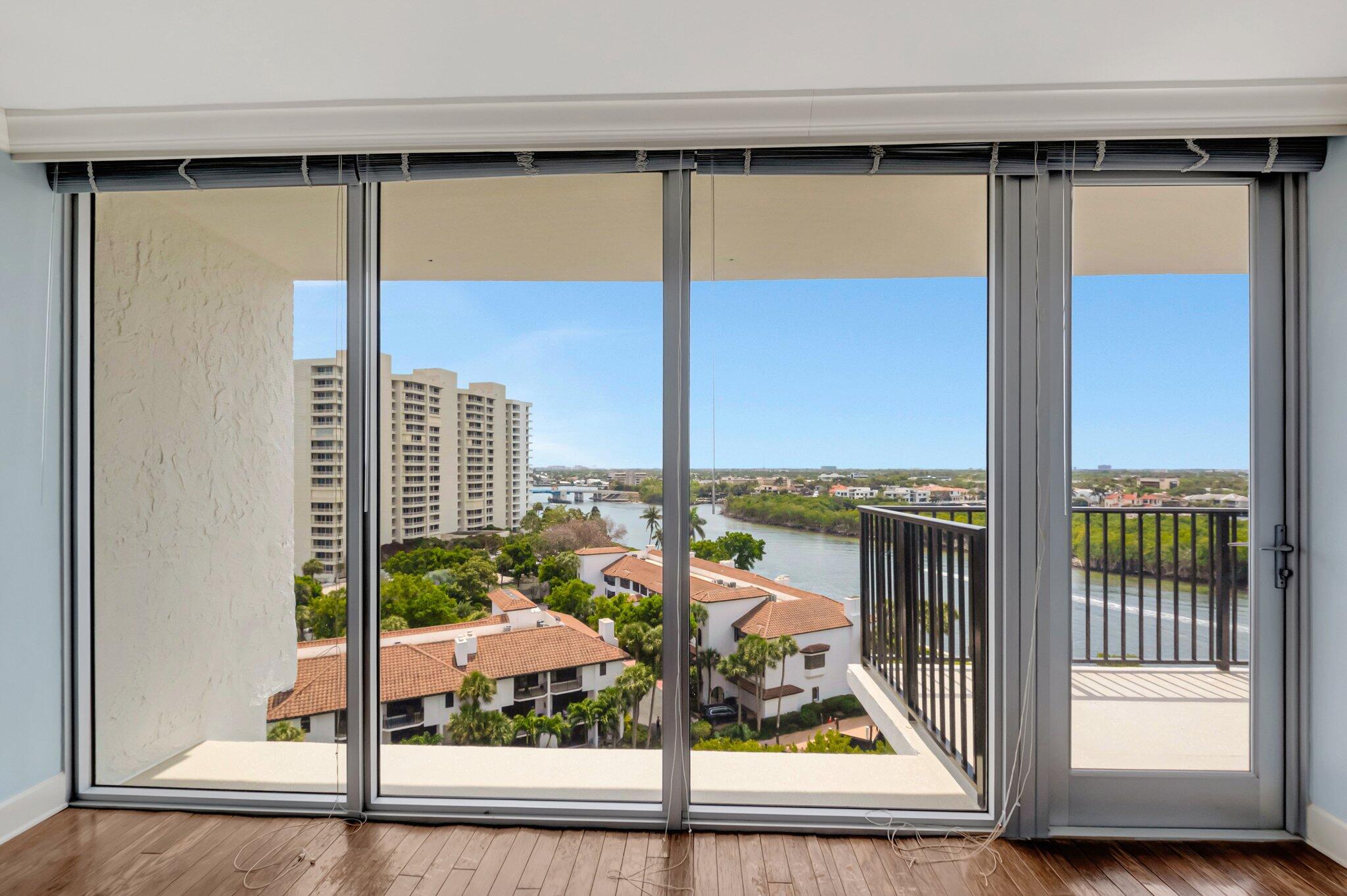 ABERDEEN ARMS CONDO - Residential
