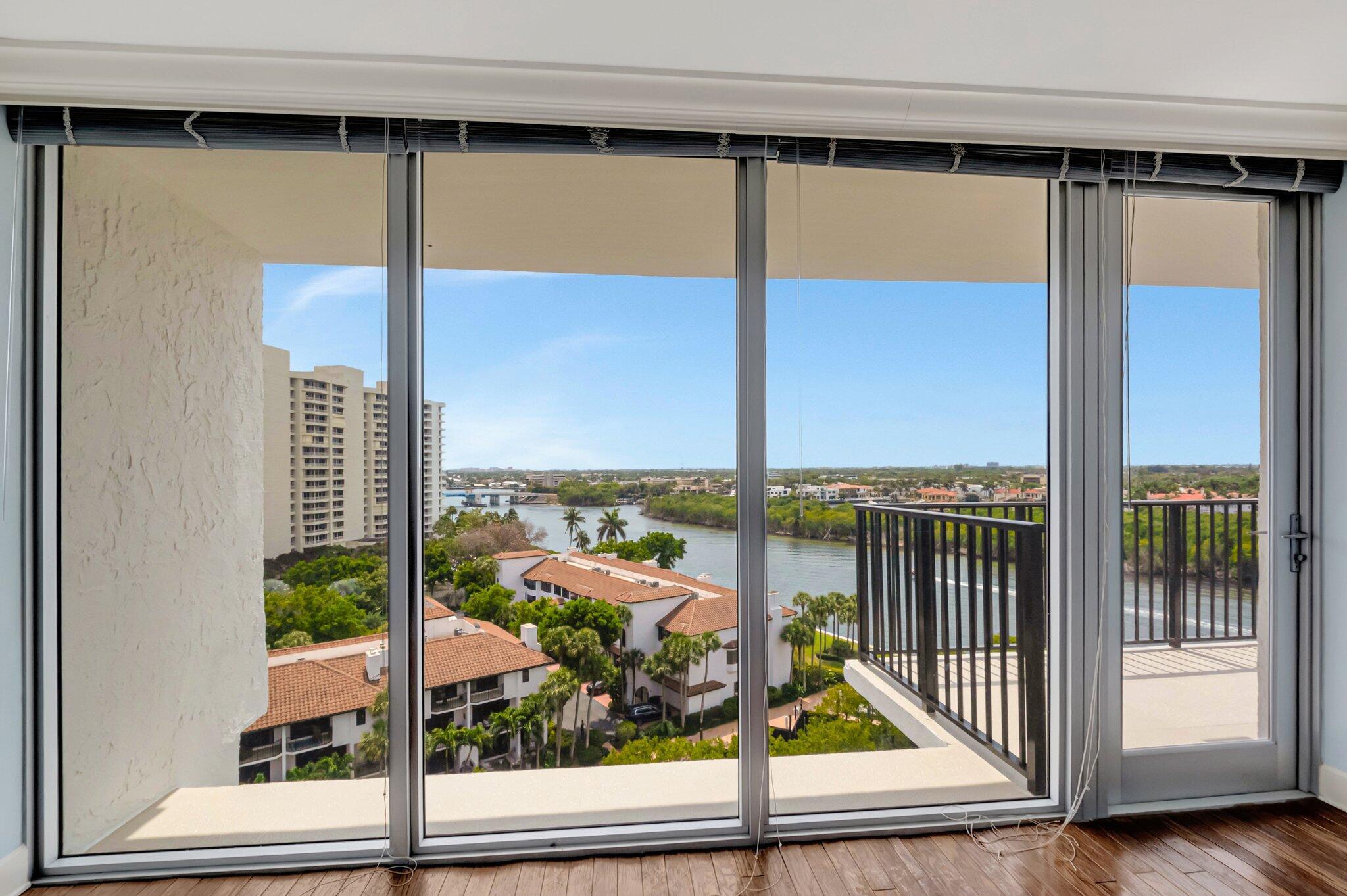 ABERDEEN ARMS CONDO - Residential