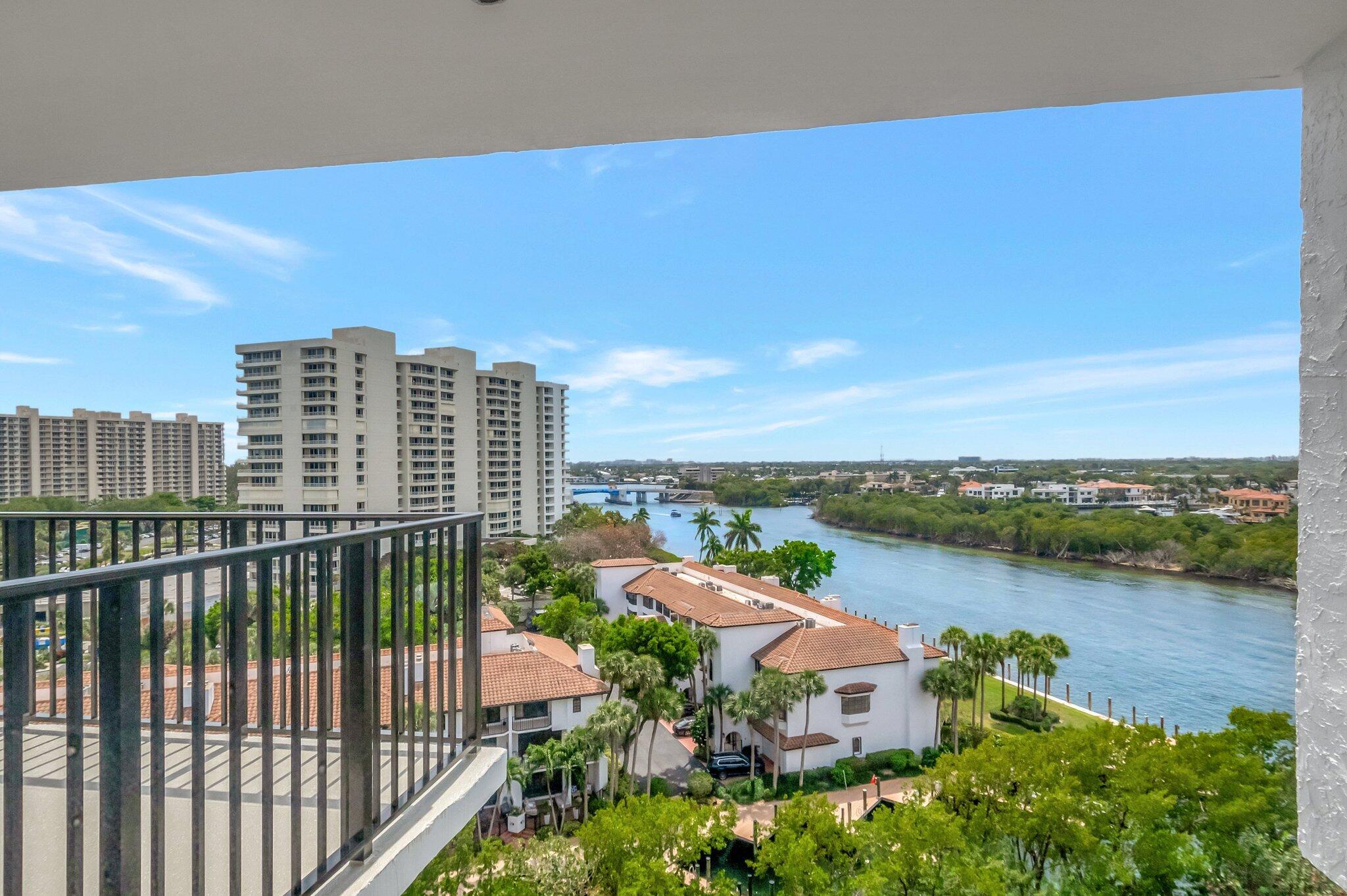 ABERDEEN ARMS CONDO - Residential