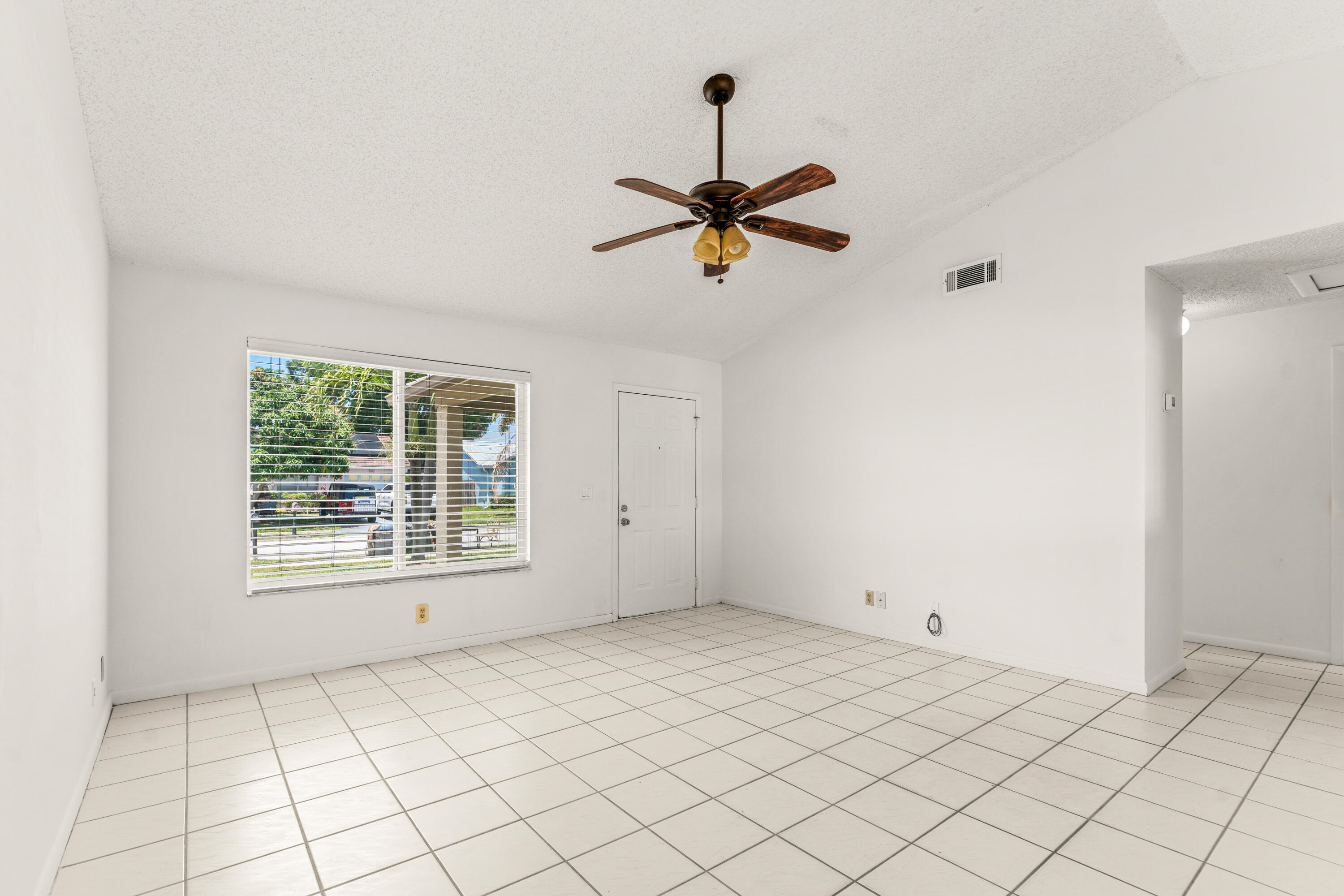 JUPITER VILLAGE PH III - Residential