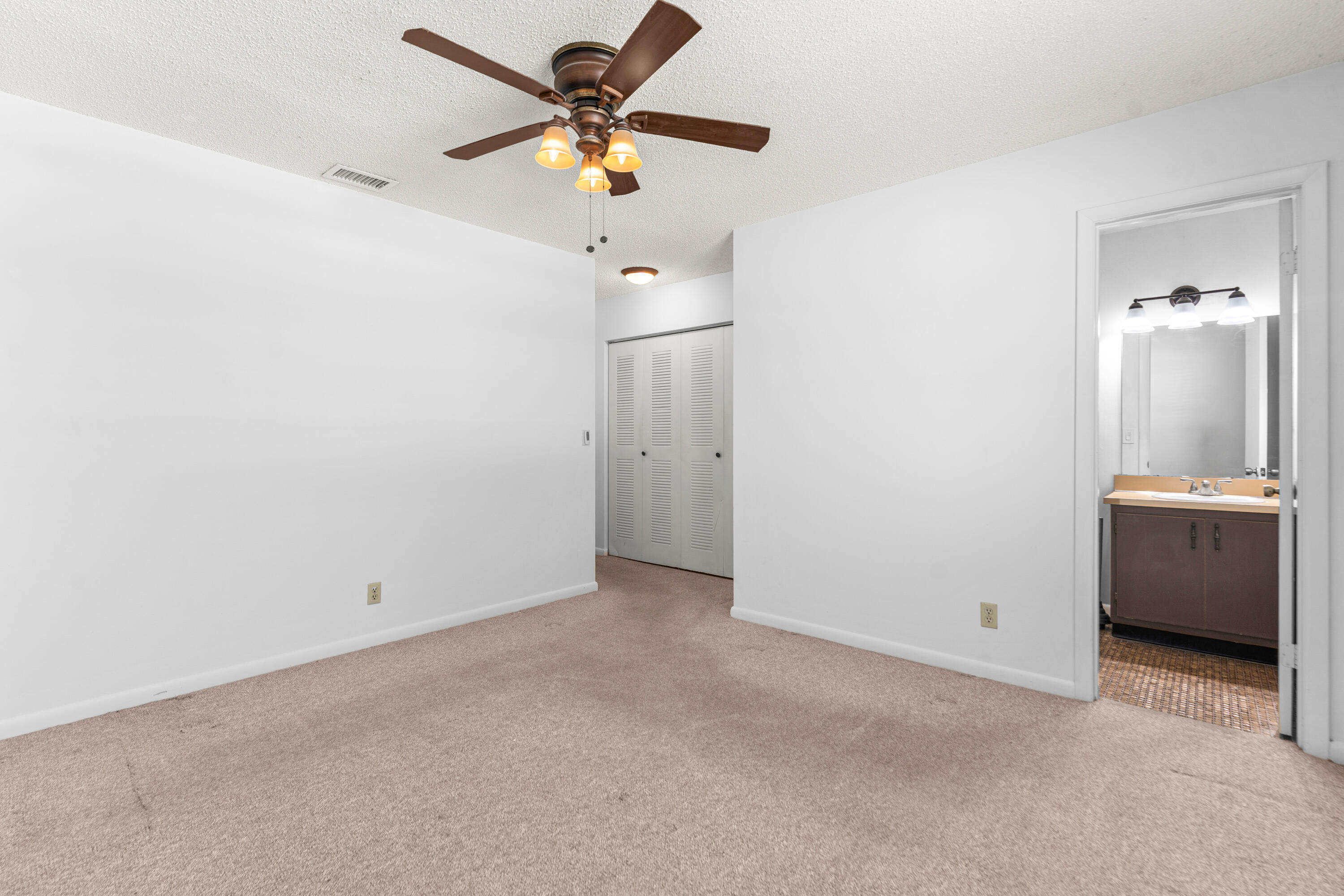 JUPITER VILLAGE PH III - Residential