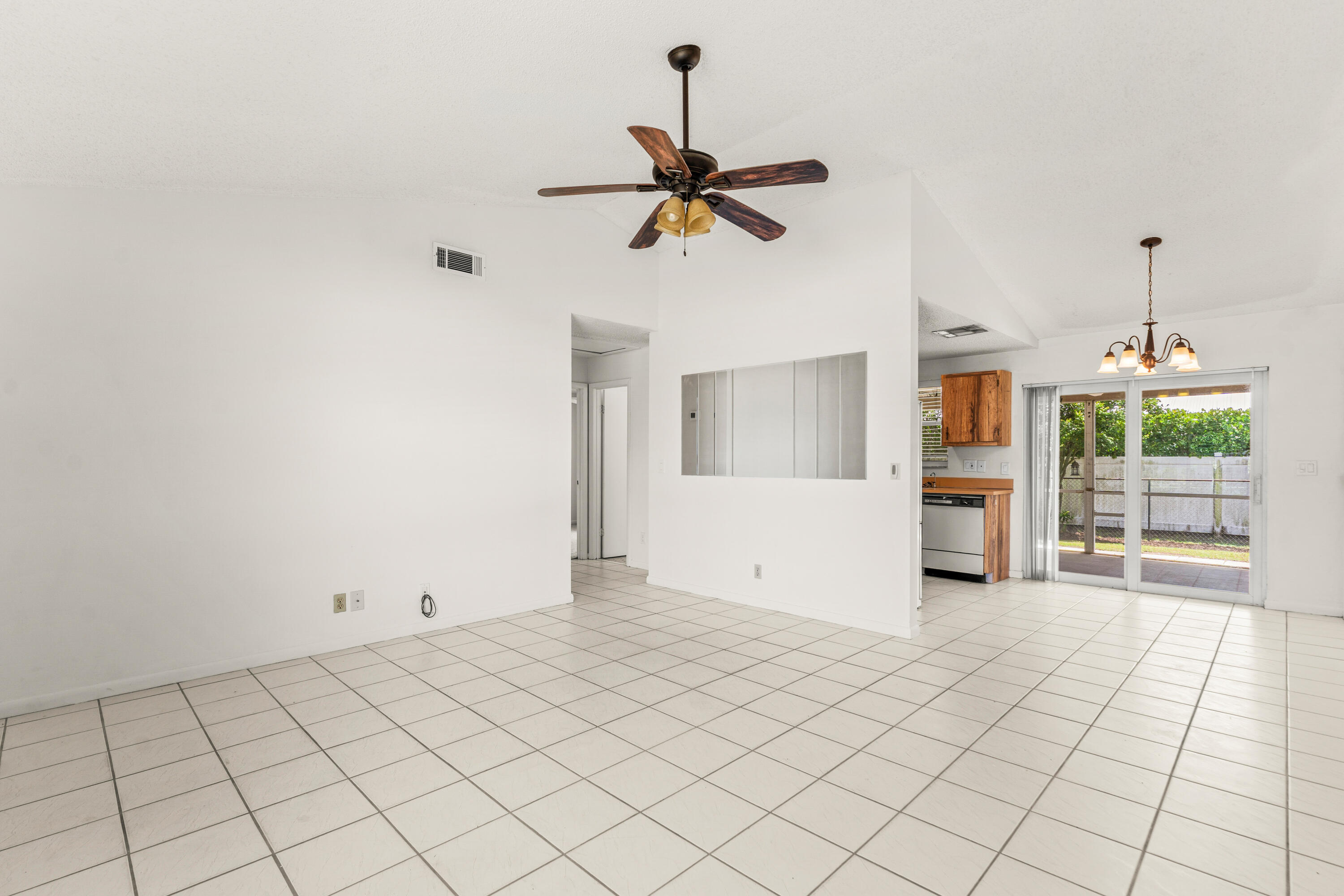 JUPITER VILLAGE PH III - Residential