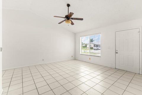 Tiny photo for 105 Banyan Circle, Jupiter, FL 33458 (MLS # B26025444)