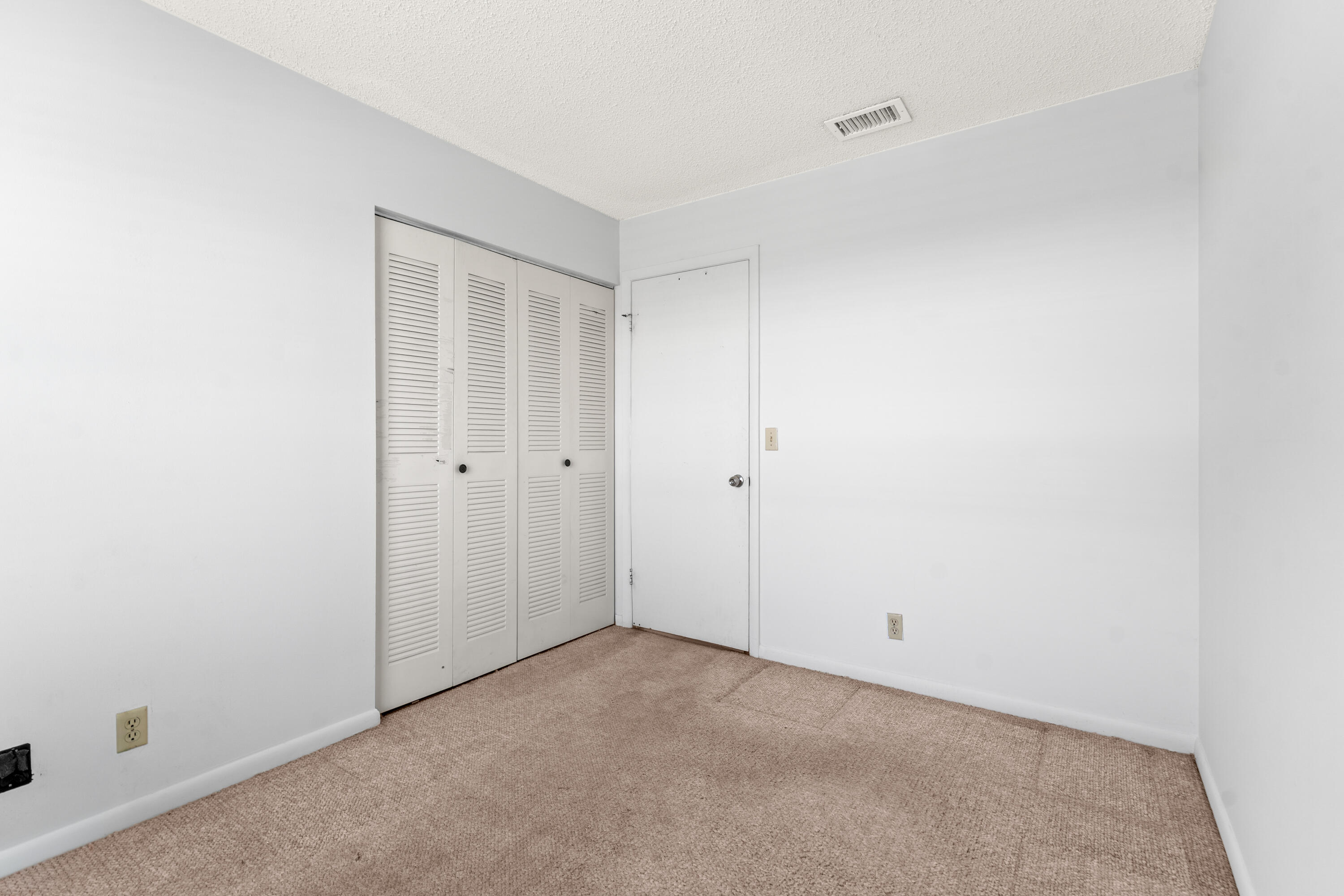 JUPITER VILLAGE PH III - Residential