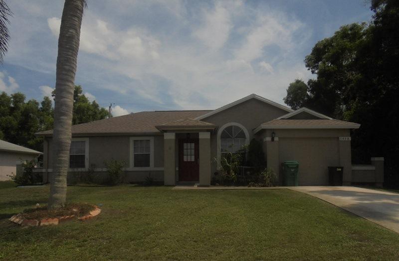 Cute 3/2/1 with a newer roof. Home is in the process of being painted.