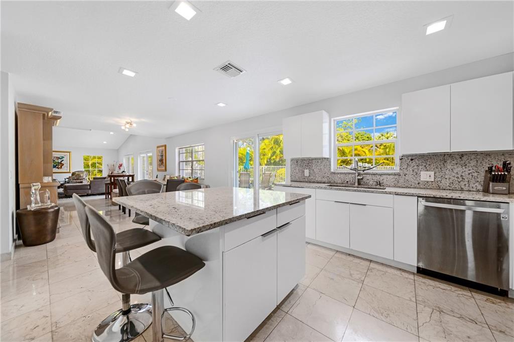 Palm-Aire Oaks Course Est - Residential