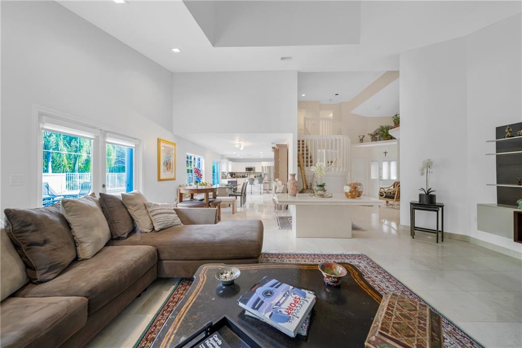 Palm-Aire Oaks Course Est - Residential