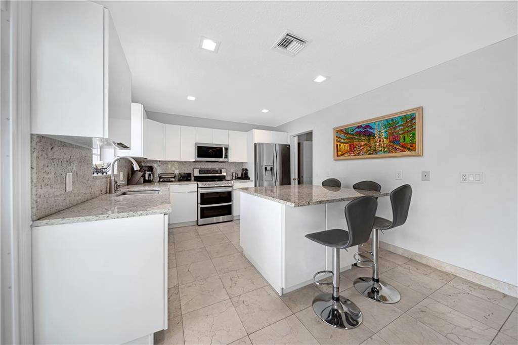 Palm-Aire Oaks Course Est - Residential