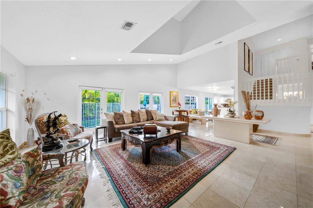 Palm-Aire Oaks Course Est - Residential