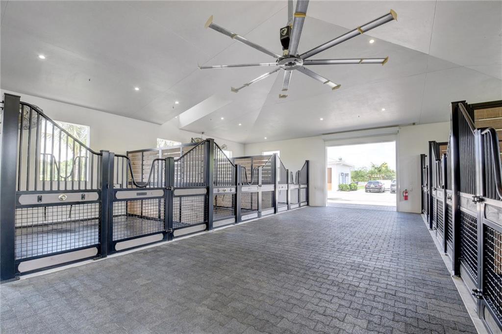 Acreage & Unrec - Residential