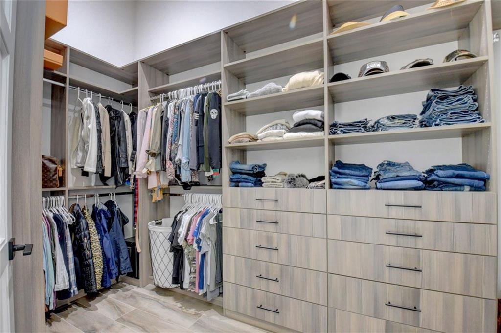 Acreage & Unrec - Residential