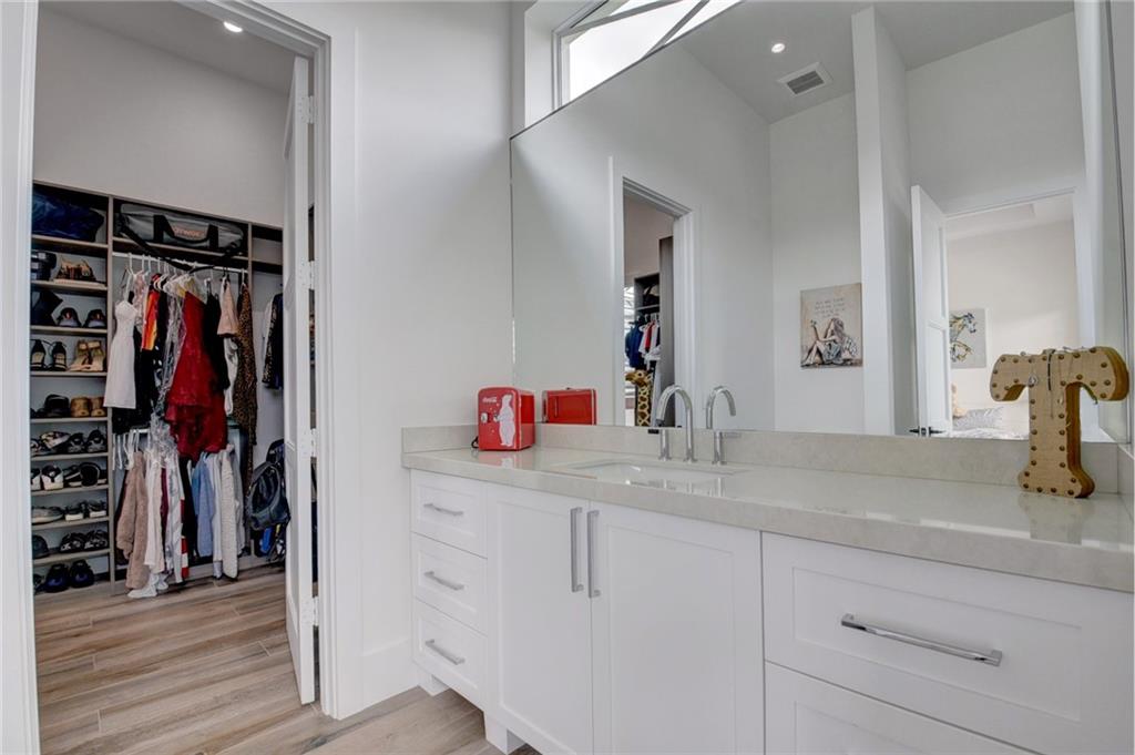 Acreage & Unrec - Residential