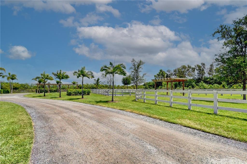 Acreage & Unrec - Residential