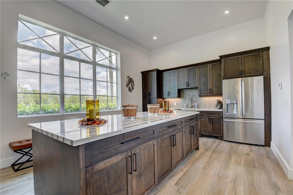 Acreage & Unrec - Residential