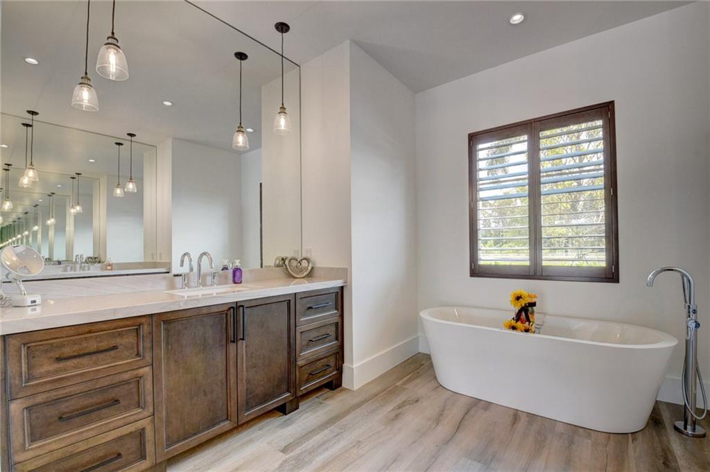 Acreage & Unrec - Residential