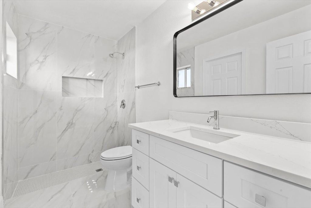 Photo of 1501 SE Burning Lane, Port Saint Lucie, FL 34952 (MLS # R11034162)