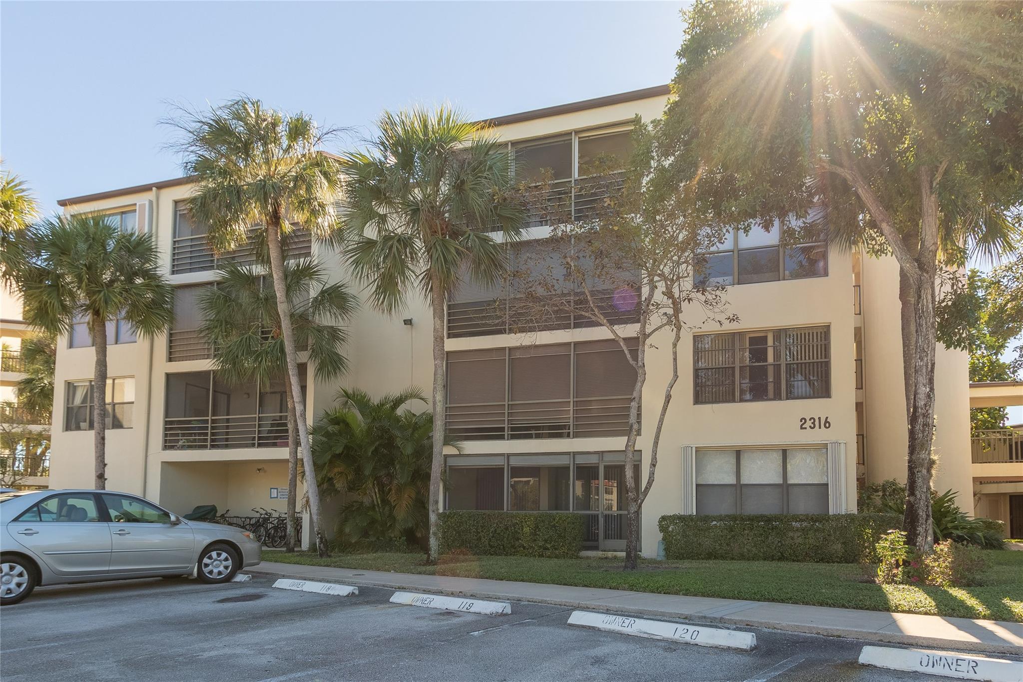 AMAZING PRICE, WHETHER YOU'RE AN OWNER OR AN INVESTOR, W/LOW HOA FEES! Enjoy a Carefree, Resort Lifestyle in this Waterfront Lower Penthouse-Level Condo w/Prime Location by Clubhouse, Fitness Center, Pool & Tennis/Pickleball Courts. Foyer Entry Leads to Bright Kitchen w/Passthrough to Great Room. Scenic, Tropical Canal View. 2 Spacious Bedrooms w/2 Baths. Private Screened Balcony. Large Walk-In Closet. Steps to Laundry, Elevator & Parking Spot. All Ages. HOA requires 670 credit & 15% down, No Lease 2 Years. SELLER TO PAY CONCRETE RESTORATION SPECIAL ASSESSMENT IN FULL AT CLOSING. Stroll to Heated Pools, Gym, Sauna, Pickleball, Jog Trails. 2 pets combined<40#. Walking Distance to Shops, Dining, Casino, Topgolf. Short Drive to Publix, Starbucks, Beach!