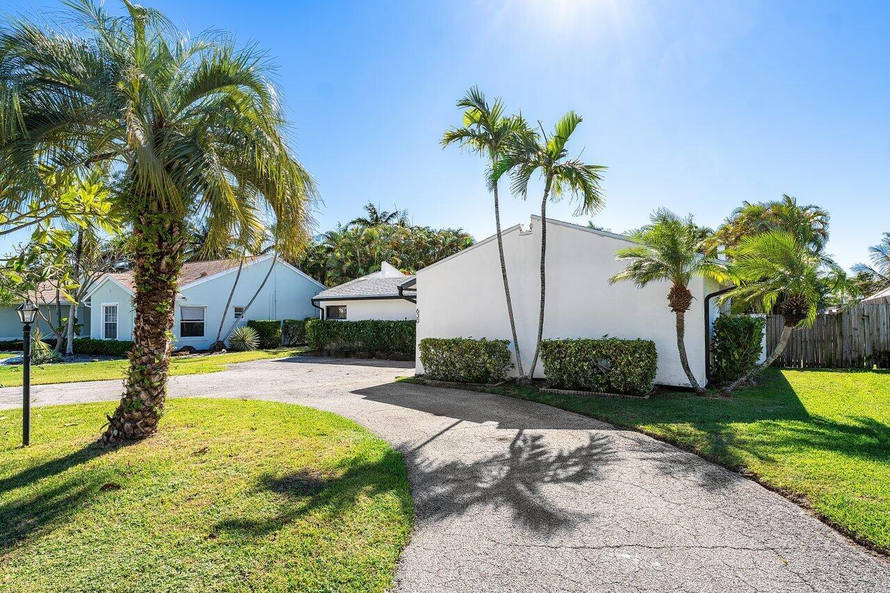 YACHTMANS COVE - Residential Lease