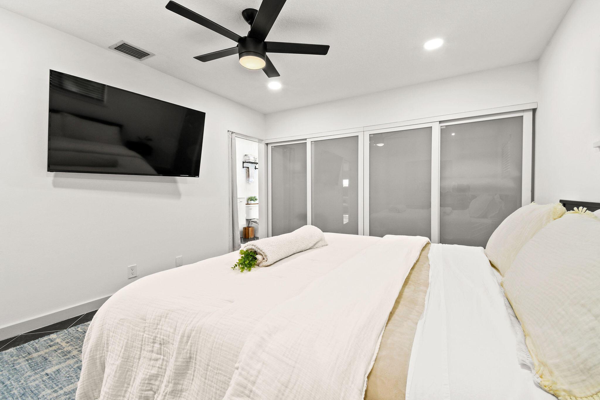 YACHTMANS COVE - Residential Lease