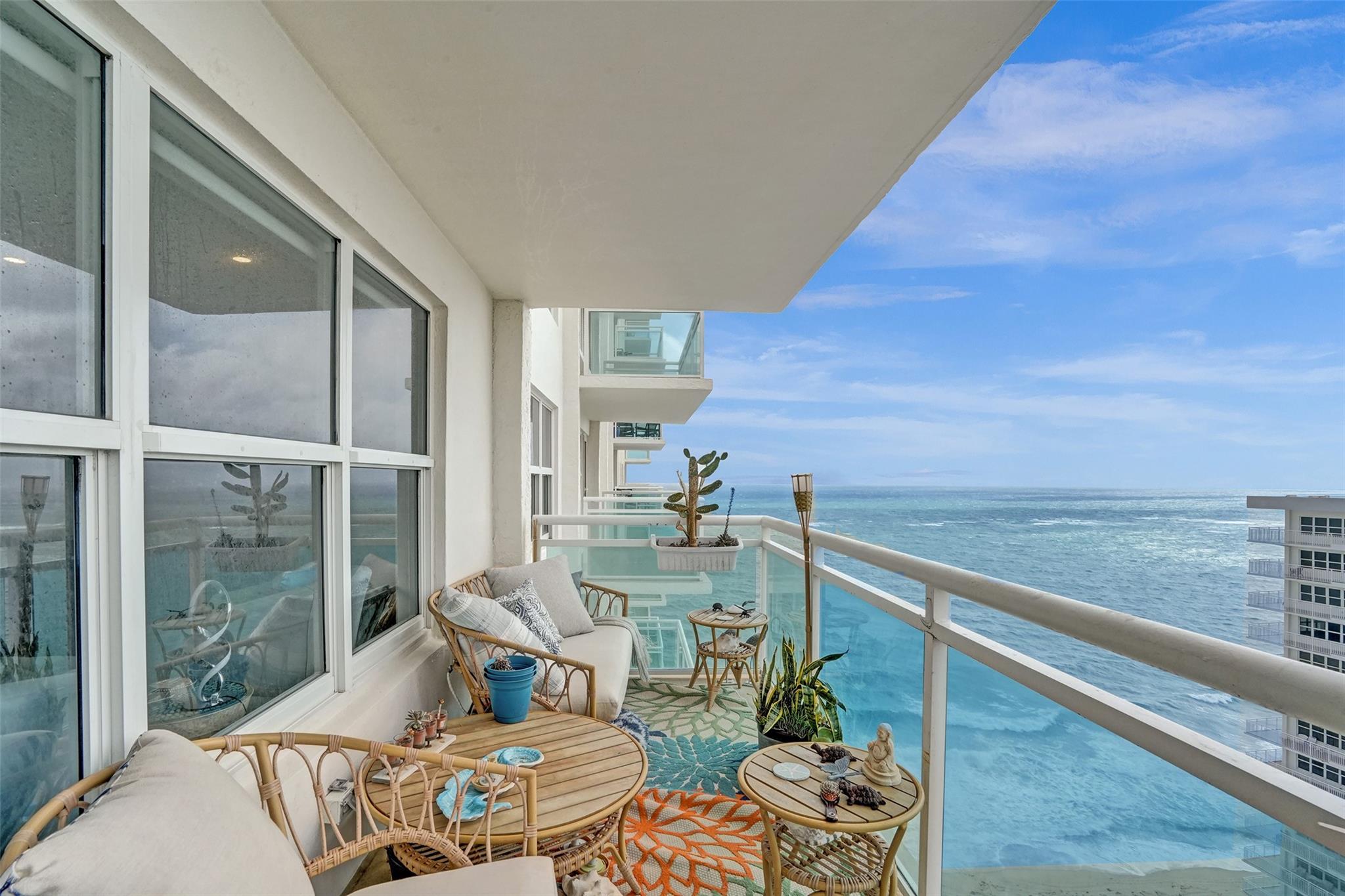 3900 Galt Ocean Dr 2104