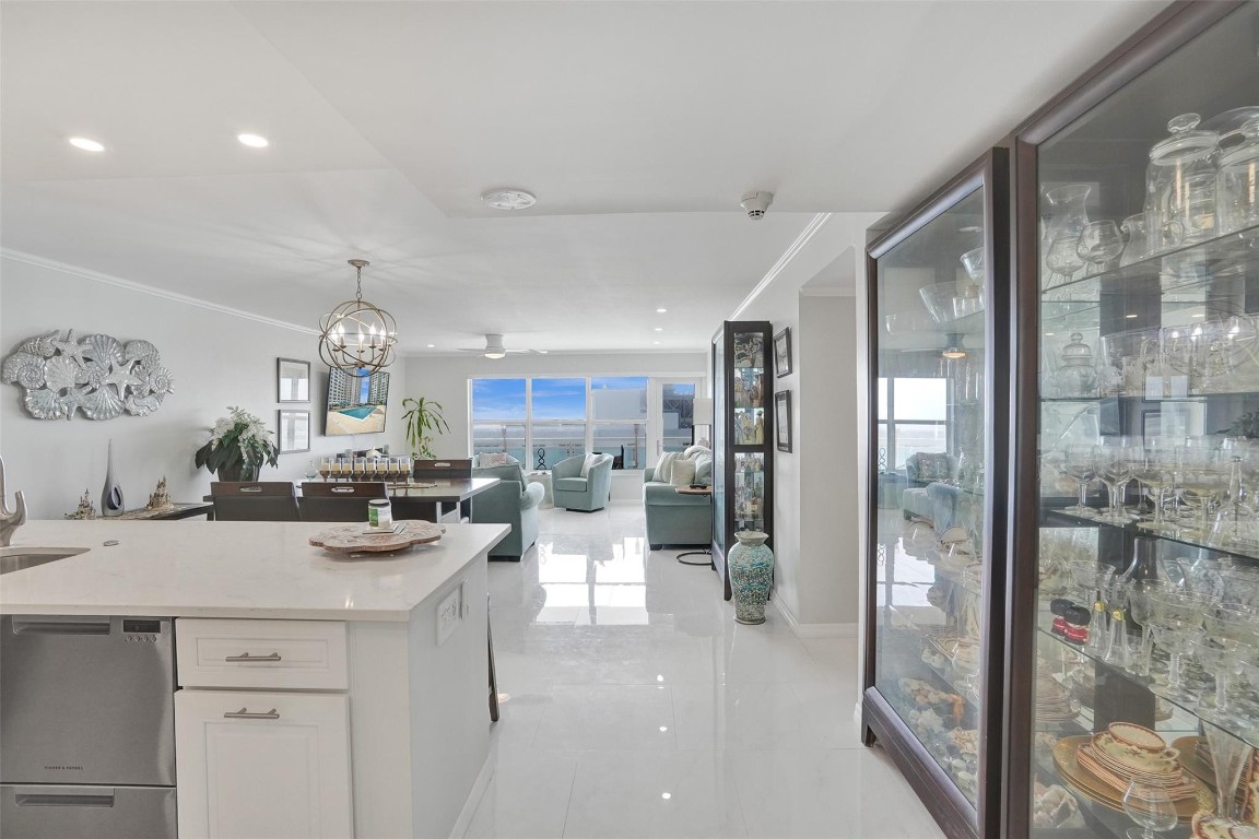 3900 Galt Ocean Drive 2104