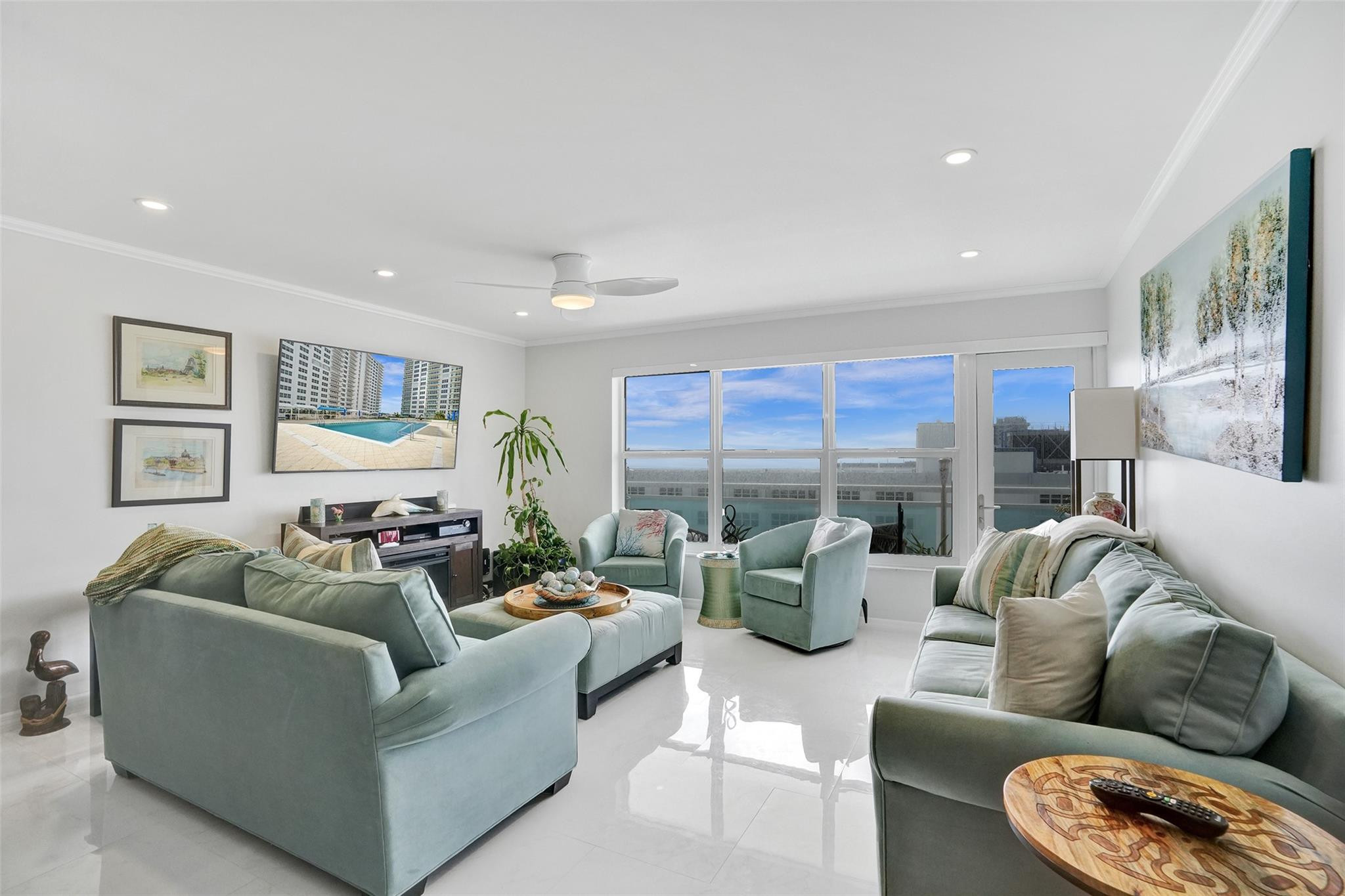 3900 Galt Ocean Drive 2104