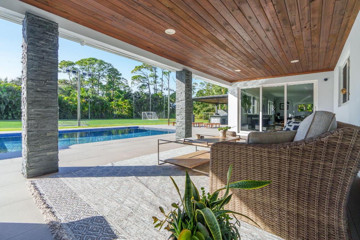 S/D OF 12-45-42, SE 1/4 IN - Residential