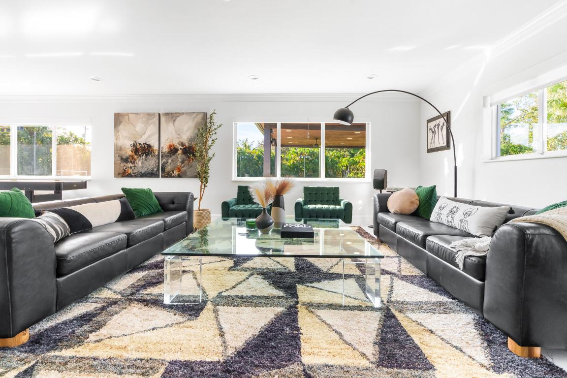 S/D OF 12-45-42, SE 1/4 IN - Residential