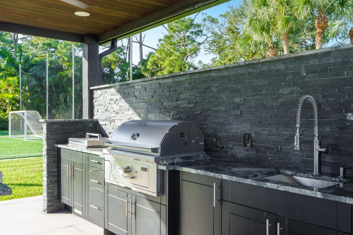 S/D OF 12-45-42, SE 1/4 IN - Residential