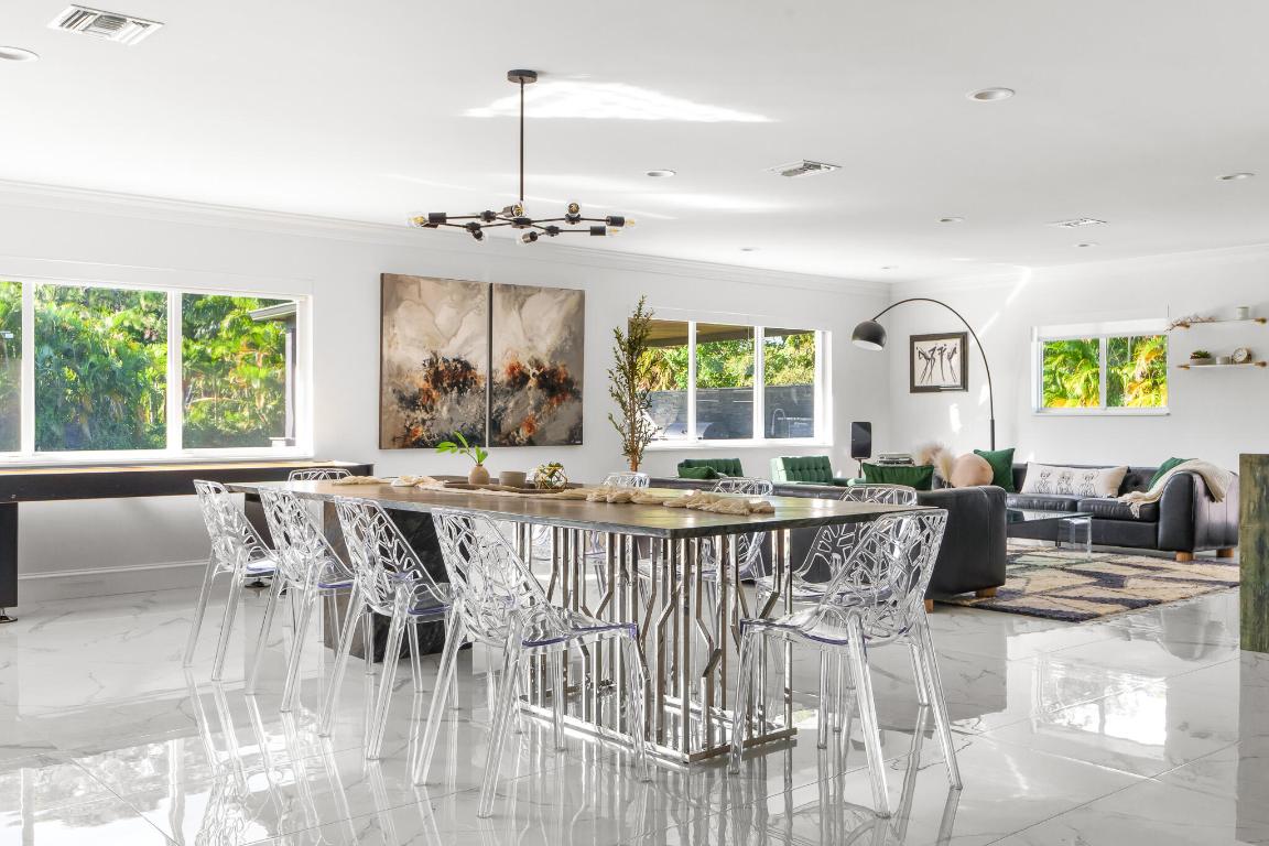 S/D OF 12-45-42, SE 1/4 IN - Residential