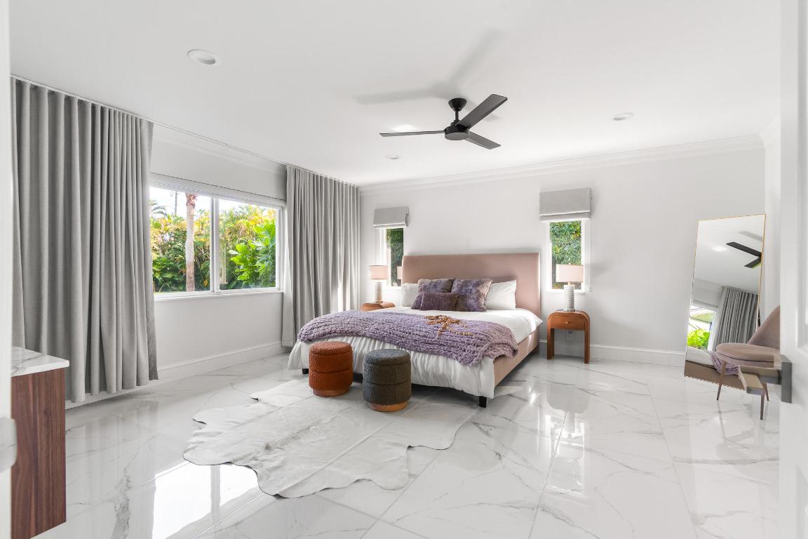 S/D OF 12-45-42, SE 1/4 IN - Residential