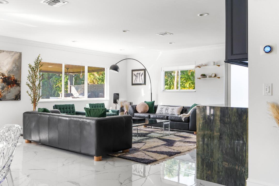 S/D OF 12-45-42, SE 1/4 IN - Residential