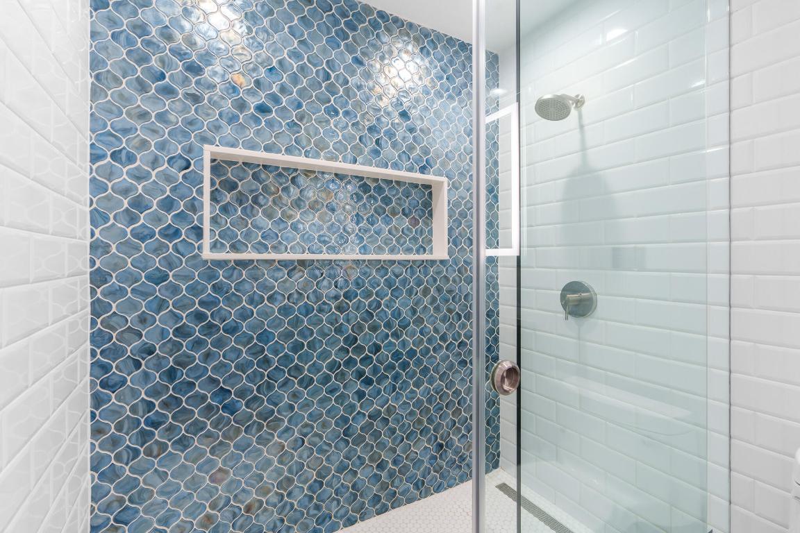 S/D OF 12-45-42, SE 1/4 IN - Residential