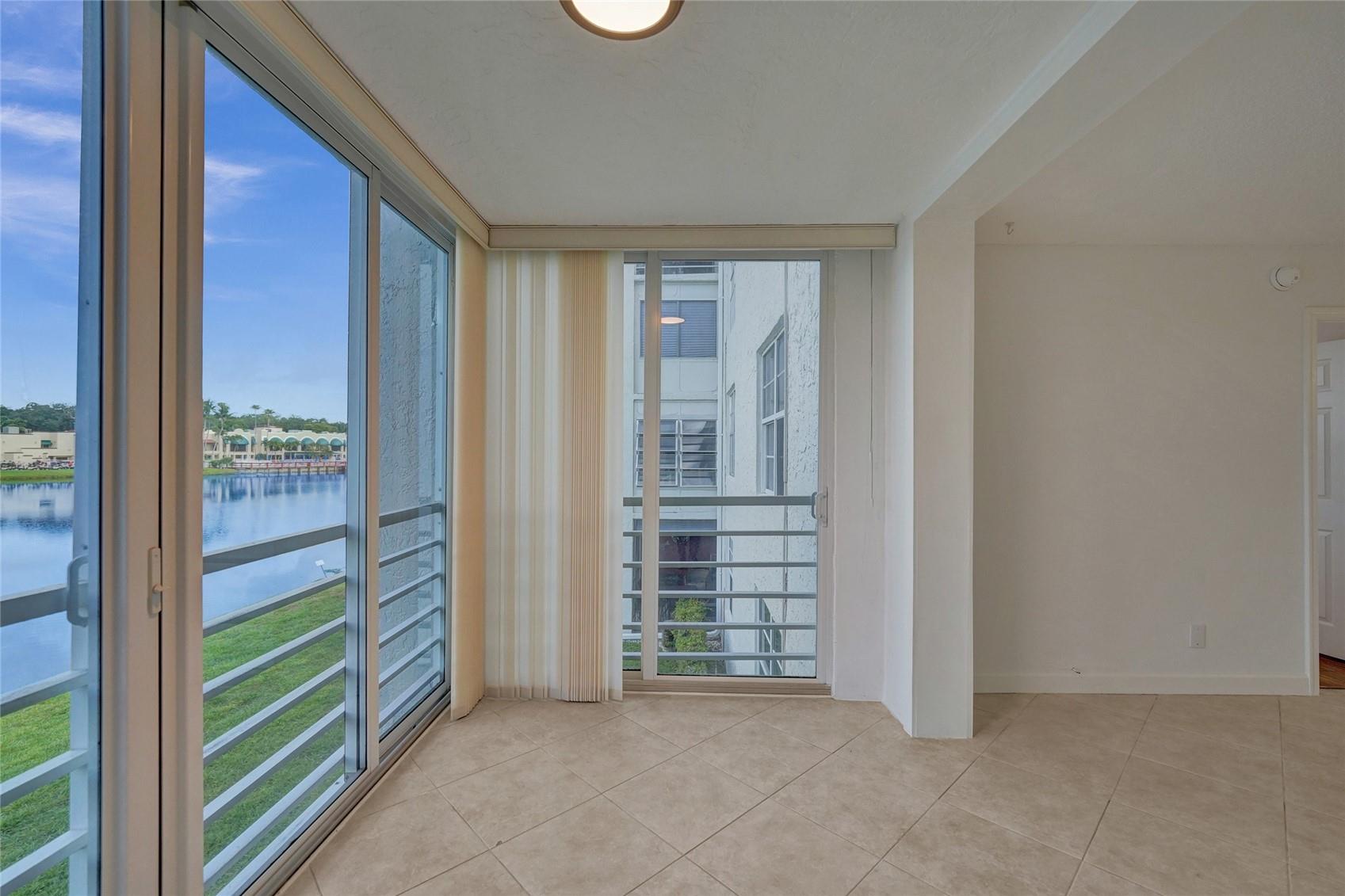 9450 Poinciana Pl 212