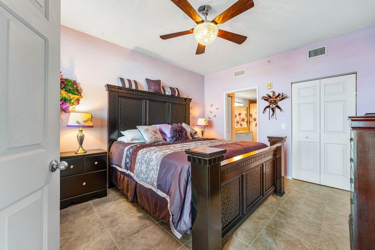 MOORINGS AT LANTANA CONDO 3 - Residential