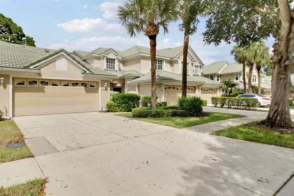 1667 SW HARBOUR ISLES CIR, PORT SAINT LUCIE, FL 34986 - Image 6fa653edbcf0d736c486addb904dbd08/1339176165