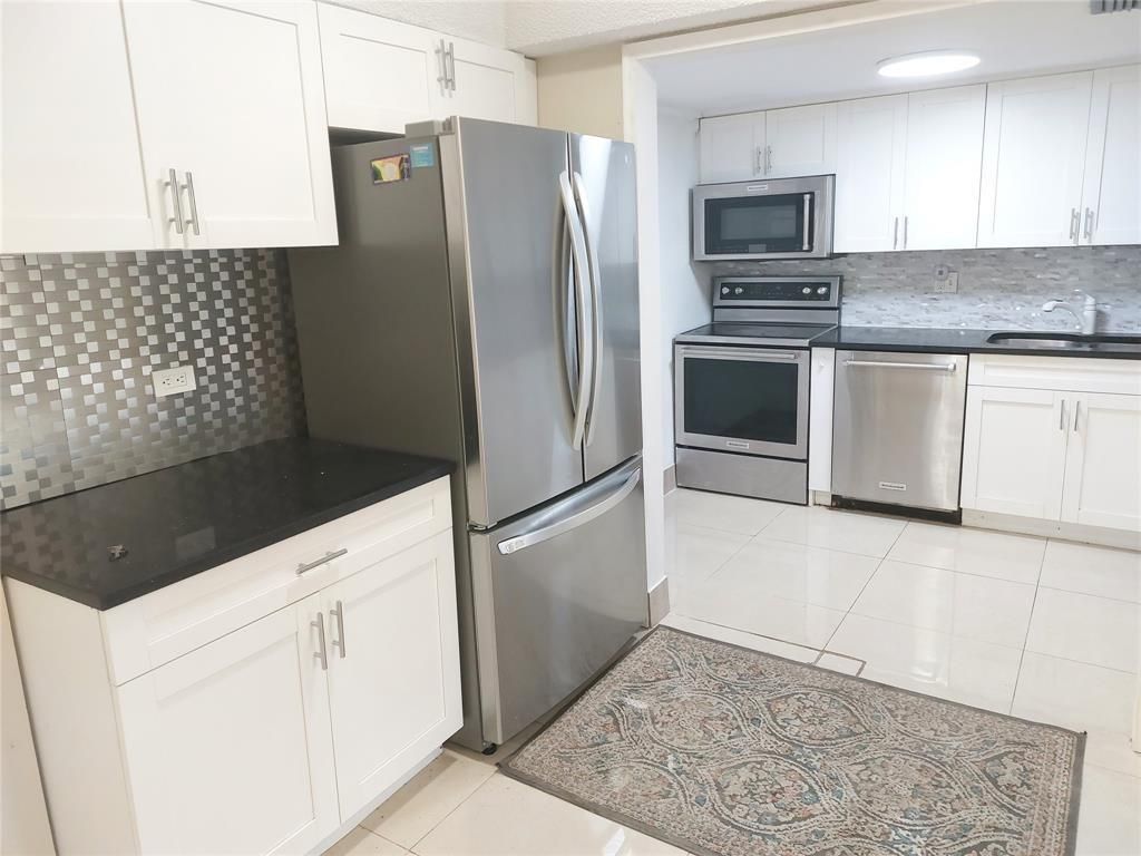 Photo of 3690 Inverrary Drive #2G, Lauderhill, FL 33319 (MLS # F10484585)