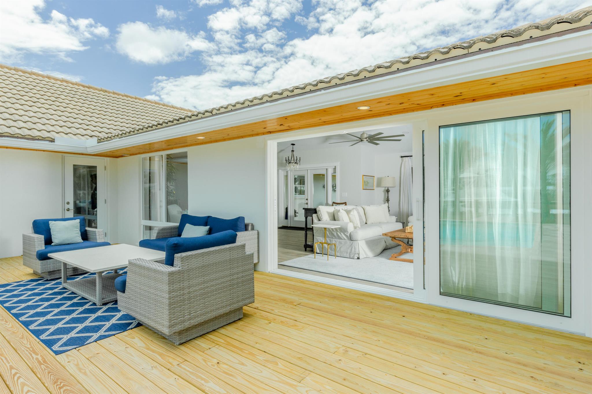 SYLVAN SHORES - Residential Lease