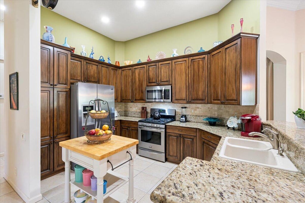Photo of 239 NW Liseron Way, Port Saint Lucie, FL 34986 (MLS # R11043396)