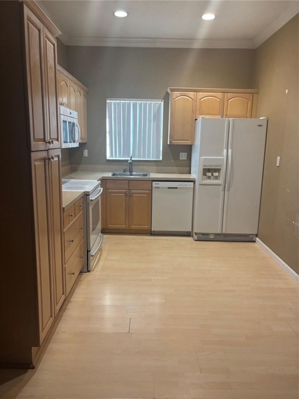 Photo of 412 NW 10th Avenue, Fort Lauderdale, FL 33311 (MLS # F10543804)