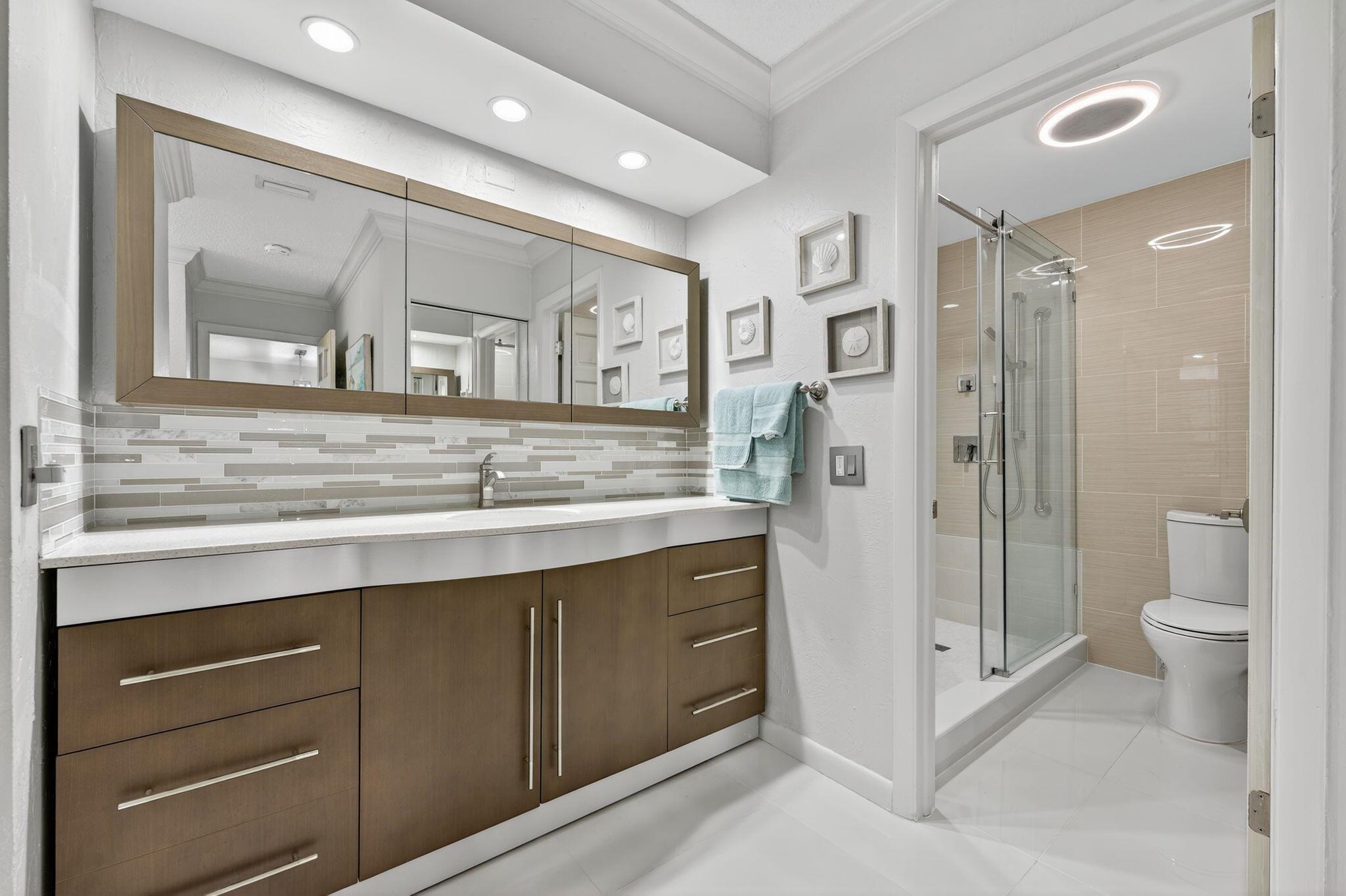 FAIRWAYS OF BOCA LAGO CON - Residential