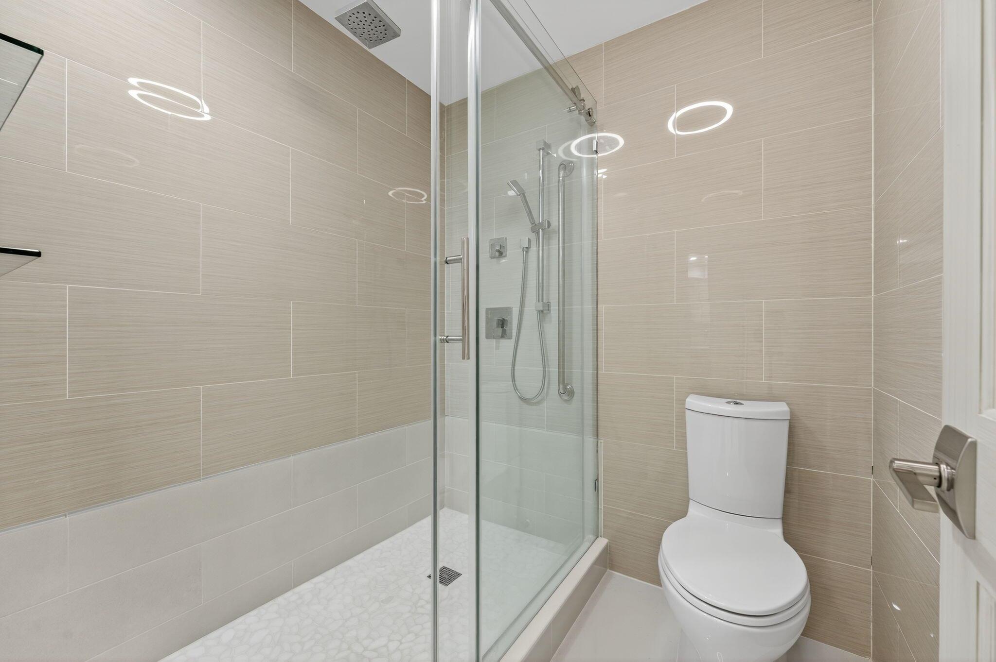 FAIRWAYS OF BOCA LAGO CON - Residential