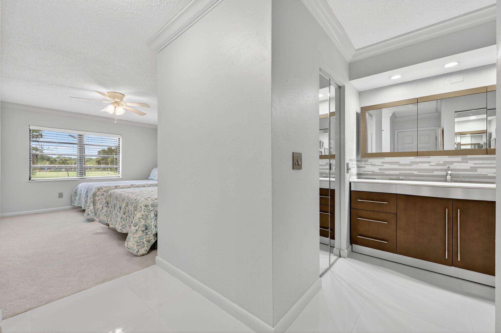 FAIRWAYS OF BOCA LAGO CON - Residential