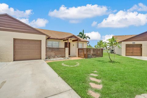 A home in Lake Worth